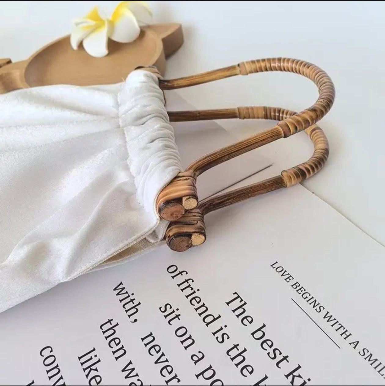 Bamboo Knot Shell Bag